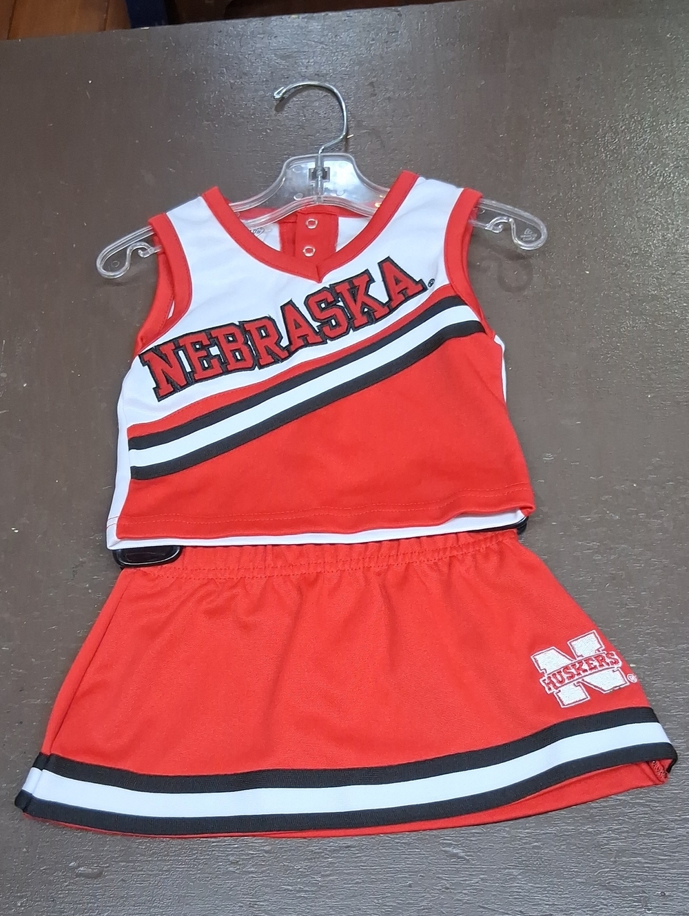 Adorable Nebraska Cornhusker cheerleader outfit - 12 M.